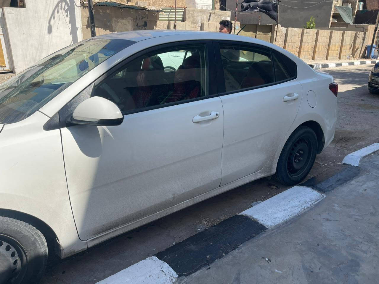 السلام عليكم للبيع كيا ريو مديل 2020 وارد امريكي مكينه 1600 دبل نوزل تبريد شغال
رقم بغداد بسمي 
صور كدامك والسونار هم السعر 87 وبيها مجال 
العنوان بغداد الكماليه 
***********
