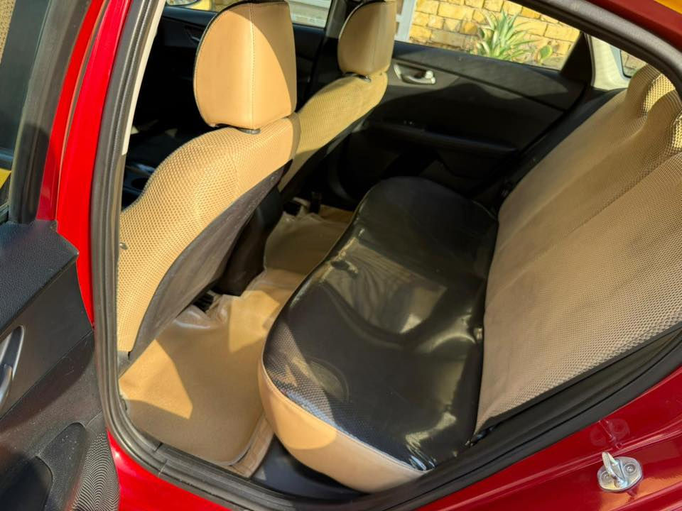 سلام عليكم
فورتي 2019
محرك 2000 دوش
اي استفسار 
***********
