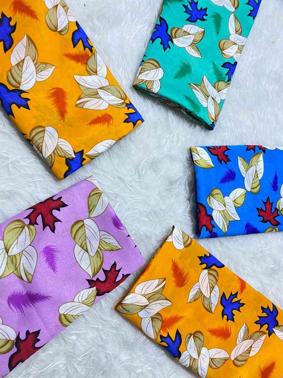 يتوفر كشمير تركي القطعه مترين ونص جملة ب3مفرد 3ونص 
للحجز واتساب ***********او مراسله البيج 
تتوفر خدمة توصيل كل مناطق العراق 5
افحص طلبك بوجود المندوب واي اختلاف الك حق الرفض 🤝🤝
