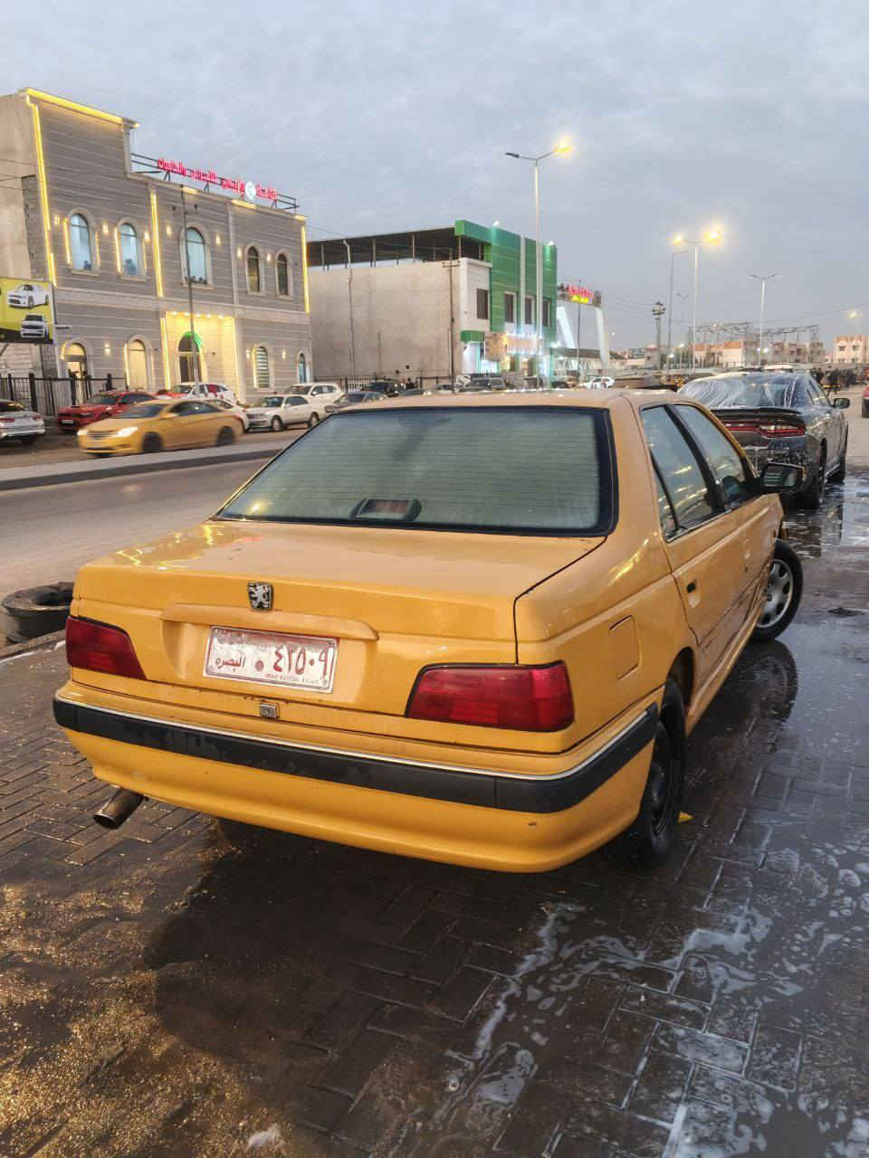 السلام عليكم بيجو بارص موديل 2012 كير مكينه تجي تفحص وتطلع حداده خير من الله تبريد بس غاز عوزهه الرقم احمر صاحب السيارة جيرانه بكيفك تحويل مكاتبه ..السعر 18 ورقه والهيئة عليك مطلوبه ٨٠٠ الف ...لا تجيني تكلي شنو تفاصيلها أقره المنشور عدل وخابرني وانه خادم محتاج وريد ابيع هذه واتساب ***********
