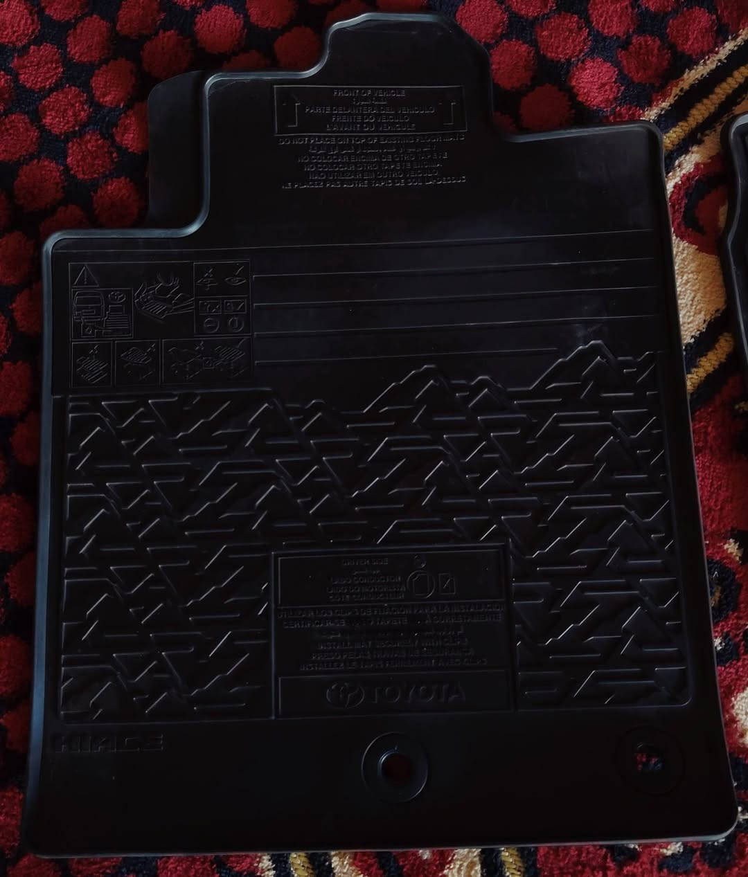 السلام عليكم غراض هايسه ام بوز للبيع درع هايسه بوز ستيل للبيع سعره 275 وبي مجال  جامه اصليه شركه للبيع سعر 400 كاعيات زيرو هايسه بوز سعرهن50 حصان سعر سعره 50 الاستفسار اتصل عل رقم ***********
