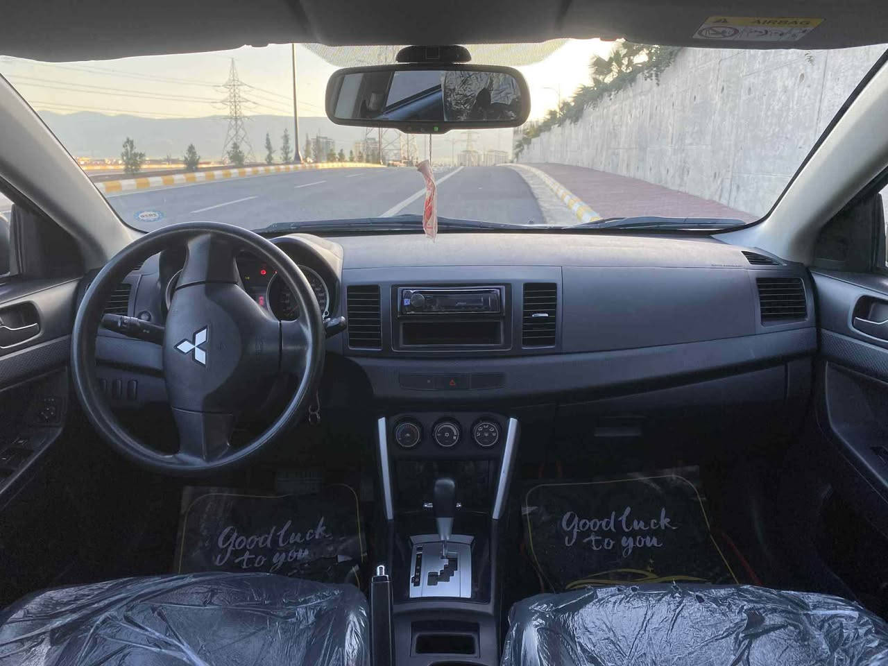 Lancer 2016 xlije
بێ بۆیاخ، سەیارەکە خلیجیەو سفری ئێرەیە 
حاسە،بلاجکتۆر،لید،کامێرا
مەکینە ٢٠ مەرغوب 
گێڕو مەکینەی بە شەرت نەکراوەتەوە
١٣٠ هەزار ڕۆشتوە
تایەی تازە
سەنەوی و ڕەقەمی تازە
پێش و دوای تازە
سعر :117$💵
ژت:*********** السليمانية, العراق
