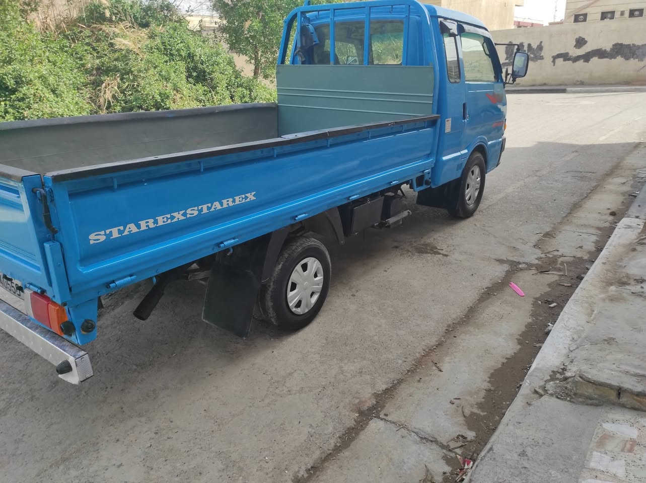 كيا بنكو موديل 96 رقم انبار نكليزي سنويه بسمي  سنويه لقايه 31 محرك كير اكسن شاصي  مكفولات السيارة مصبوقه الجماليه  سعر 57 وبيعه مجال سكن بغداد رقم الهاتف ***********
