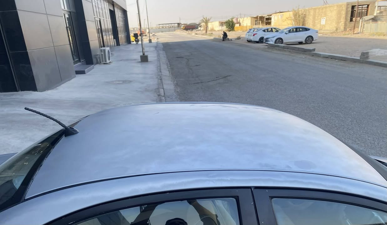 كيه ريو ٢٠٠٨
رقمه  بغداد بأسمي 
كير مكينه مكفولاتت  حداديه  هستوني مبدله كله امامي وخلفي 
السياره بيه رشات ابيع حزام  ***********        سعر (80)وبيه مجال
