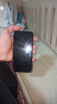 آيفون 7 • بطارية 82% • شمشمل
