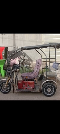 دراجه بانزين للبيع  للتواصل  واتساب  07832672232