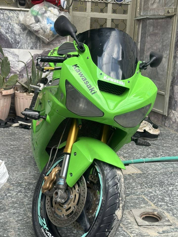 سلام عليكم دراجه كاوسكي موديل 2004
محرك 636
الدراجه: مكفوله كفاله عامه محرك وكير
كهربائيات: جميع الكهربائيات شغاله
مكاني :بغداد
السعر: 30 بيهه مجال 
الرقم:واتساب سيم كارت فقط ***********
ملاحظه : ليس متواجد فيس
