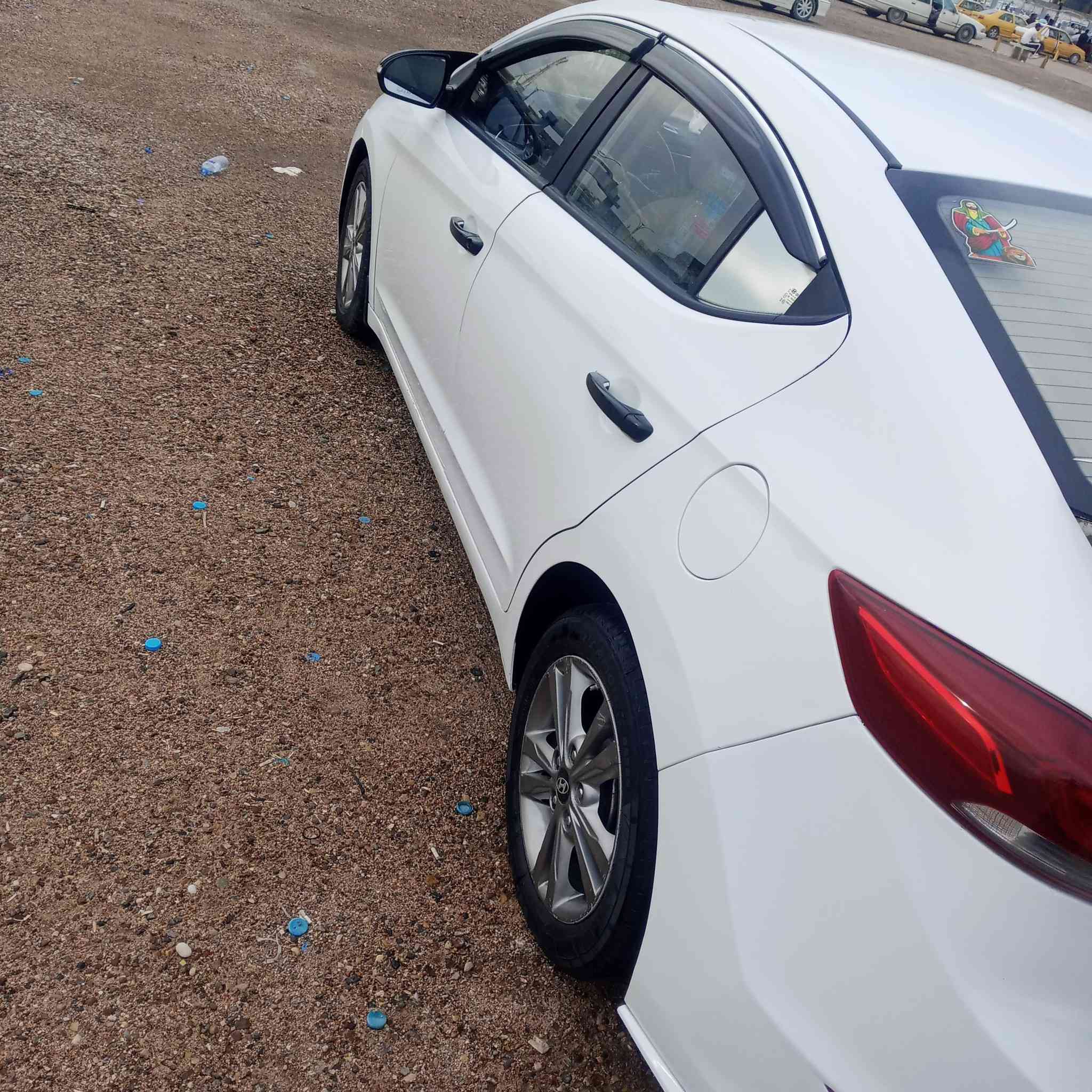 اسلام عليكم النتره موديل 2017وارد خليجي السعر125$بدون ضرر بيهه طخات موضحه بتقرير علما مكلف بنشر هذ رقم راعيهه خابره ***********ترهم مراوس بالنتره موديل14/16
