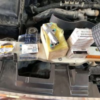 من مجمع حبتور لصيانة الباجيرو سياره الاخ ابومحمد تبديل قايش تايمن كيس ...