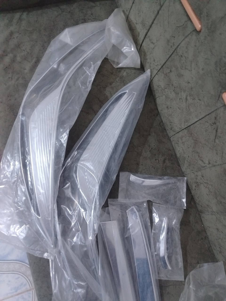 أي قطعه تعجبك
خلي سعر وبالعافيه


**إذا كنت صاحب هذا الإعلان وتريد حذفه لأي سبب، رجاءا أرسل رسالة إلى الدعم الفني**