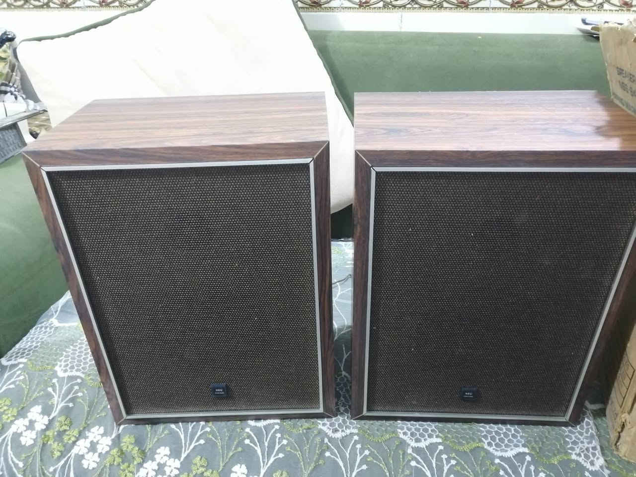 زوج سماعات جدد غير مستعملات ماركة NEC ياباني اصلي استيراد مؤسسة التجاريه العراقية 
السعر 100


**إذا كنت صاحب هذا الإعلان وتريد حذفه لأي سبب، رجاءا أرسل رسالة إلى الدعم الفني**