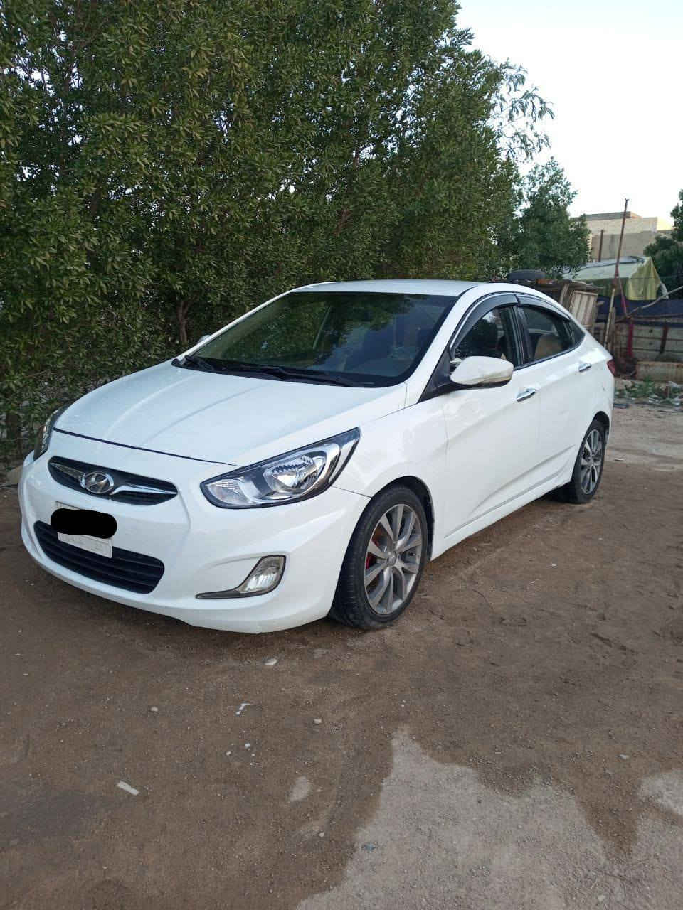 سلام عليكم اكسنت موديل 2013 فول عدة الفتحة السيارة شاشة  حساسات تحكمات ستيرن تحكمات مري ومري شفط السيارة رقمهة مثنى مشروع وطني   السيارة كير محرك حدادية تبريد كلة زيرو السيارة محرك 1600 قطرتين اصل بل كارتون  السيارة بيهة فقط باب السائق نصه رش بدون دواخل ولا معجون وباردات شوف العين فقط السيارة أحلى من الصور السعر 88 وبيهة مجال
مكاني نجف 
الرقم :***********
