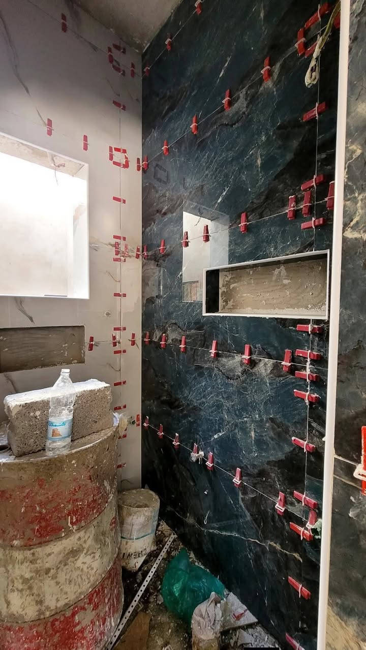 سلام عليكم خلفه تطبيك سراميك بورسلين كاشي مرمر كرانيت درج سعار مناسبه الستفسار ***********
شغل رضي بي لله و نته
