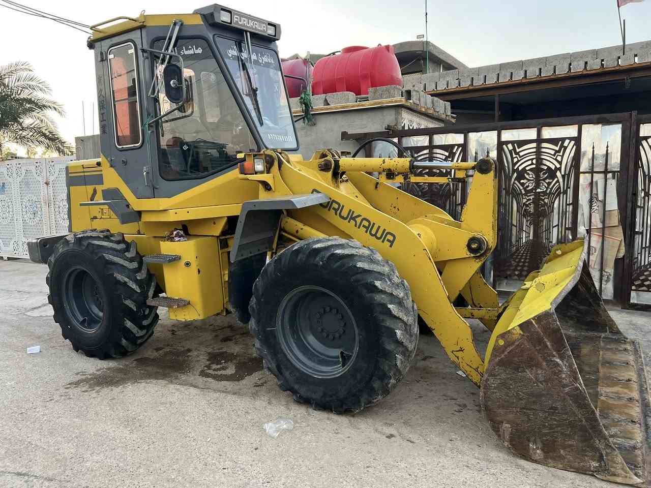 سلام وعليكم شفل فوركاوى للبيع حجم310  مكفول كفاله عامه مكان بغداد)(***********))((***********)سعر265
