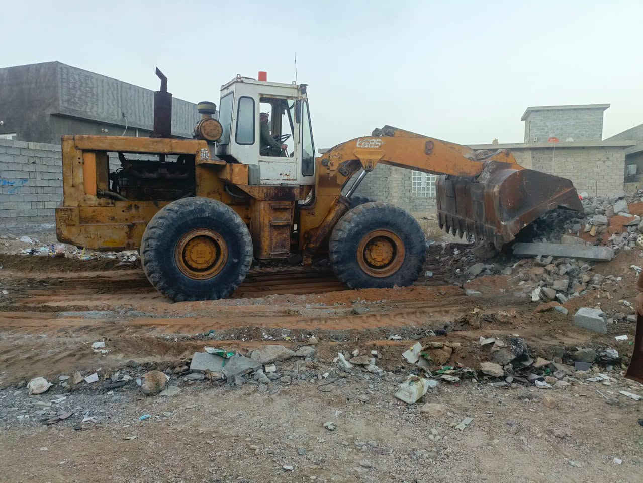 شفل زت 85موديل 82رقم انبار منفيس تحويل السعر دفتر وخمسه عشرون ورقه ***********/***********
