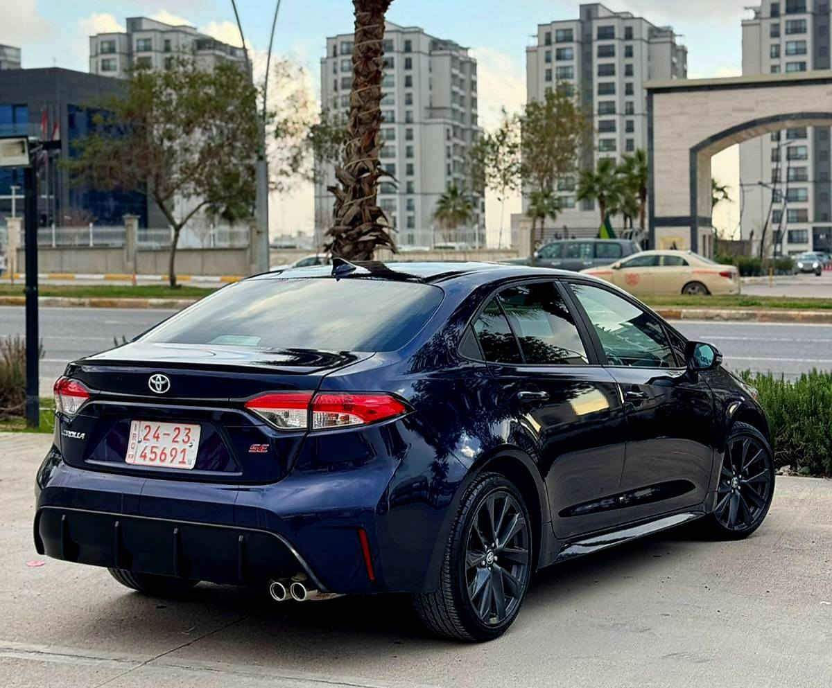 Toyota crolla 2024 SE
مؤديل 2024  
مواصفات SE
(به صمه ، شغال ،  شاشه گه وره ، ويل گه وره، سبؤرت، ٥ رادار ، بريك به سمه ، تحديد سورعه ، لايت زينؤن ، خه تى جاده،   ) بارجه و نيوو  سبوغ بي زؤري  هه موو شتيكى به شه رت ( گيروو مكينه تبريد ، رادار به رد بلادي ) هموو شتي شريكه يه )*********** أربيل, العراق
