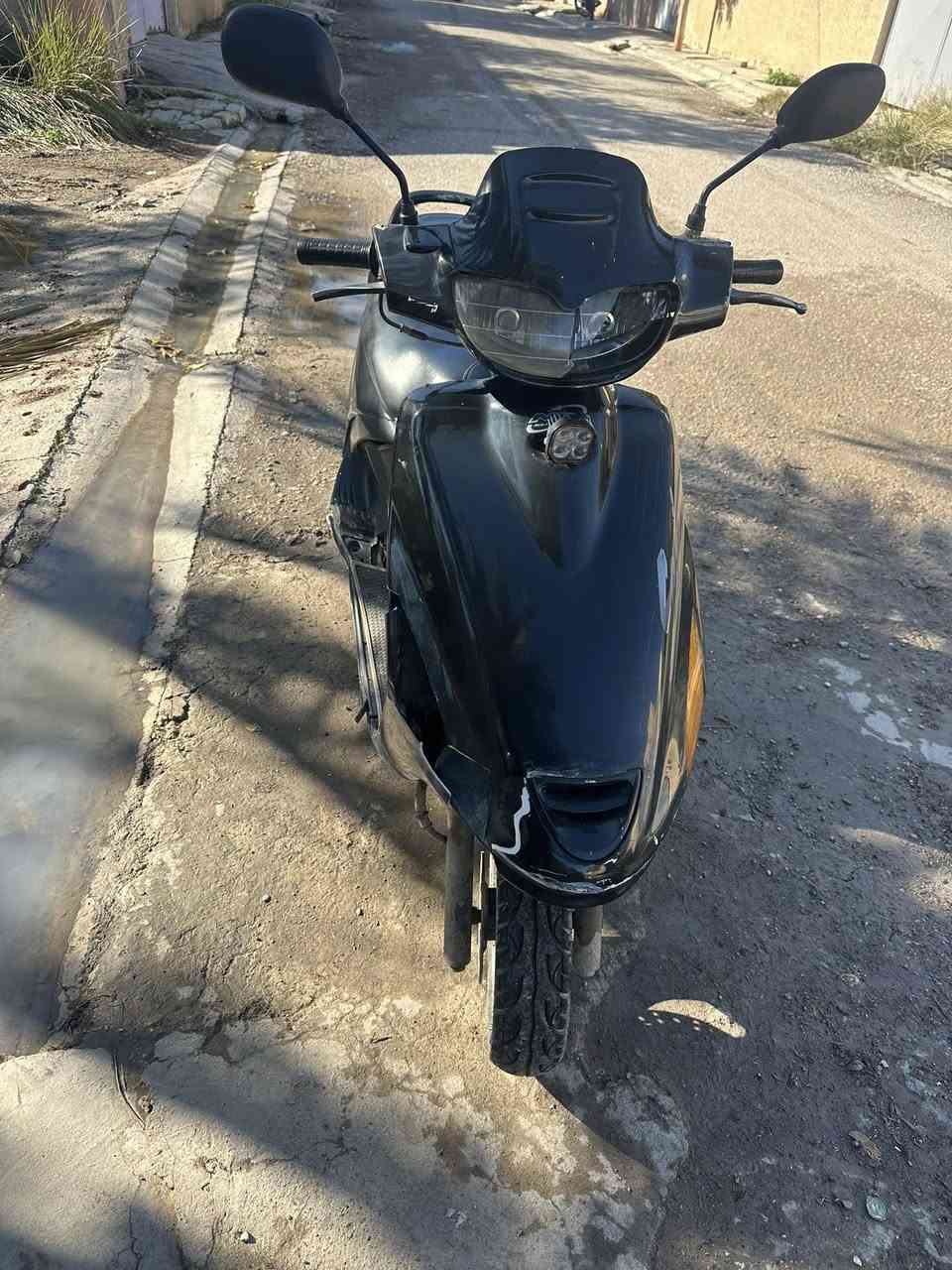 فورتي
سلام عليكم البيع دراجة فورتي شغاله سلف هندر 
ديالى بعقوبه 
سعرها 225 بيه مجال
‭0777 324 4268‬
