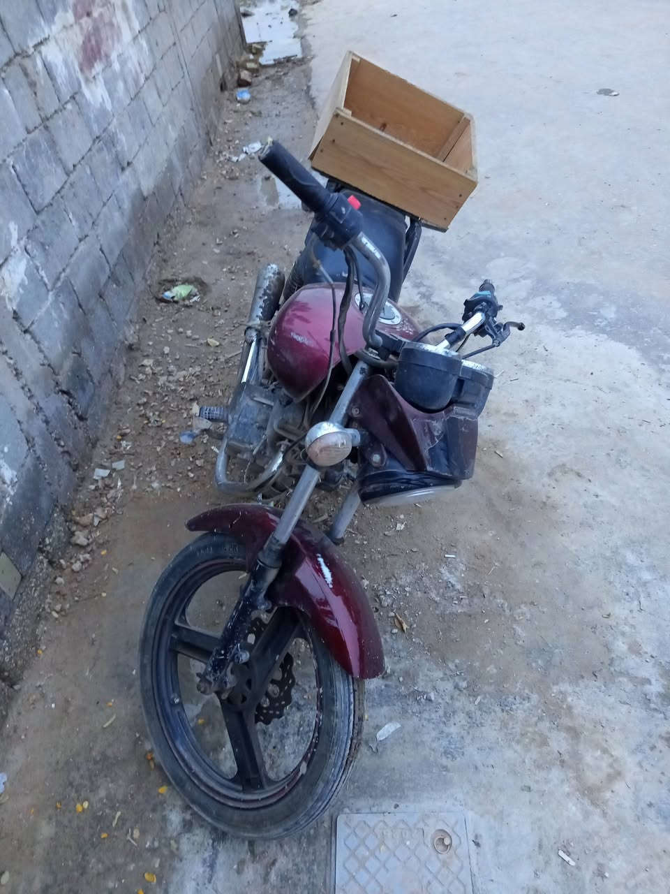 دراجه هوشه للبيع اوراق كامله سعر 350.       ***********
