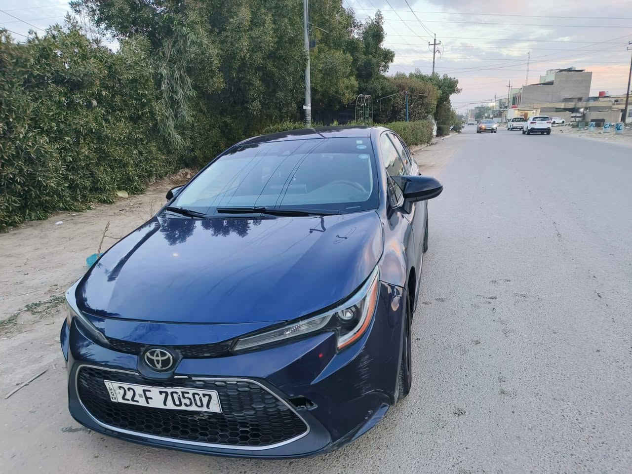 السلام عليكم  كورلا موديل 2021  بانزين وارد امريكي مواصفات EL لون أزرق ميتاليك سنوية لغاية 2027  حادثها بنيد وجاملغ  أيمن امامي  السياره مرشوشه كلير بأمريكا تحكم ستيرن رادار امامي كاميرا خلفية 
السعر 135 وبيها مجال بسيط رقمها إنكليزي أربيل السنوية باسمي التحويل بأي وقت مكاني بغداد الدورة  ابو دشير
***********
***********
