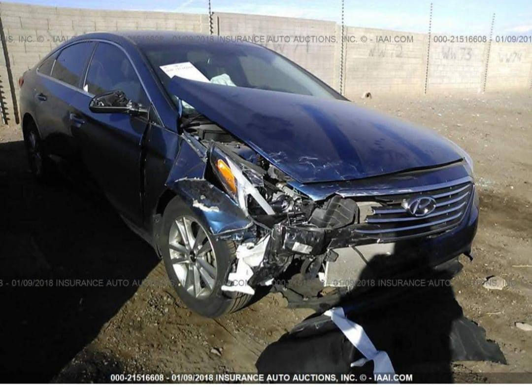 سلام عليكم ***********
سوناته 2016جديده وجاهزه 

تريد وكاله او مداور جاهزه وجديده 

السعر 111 وبيهه مجال للشراي مكاني نجف ماشيه 90 مكينه وكير حداديه تخم تاير جديد على الشرط سونارهه مرقف بالصور
