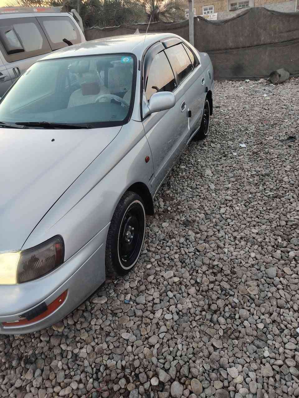 السلام عليكم كرونه مديل1992 سياره يسرى بلادي محرك كير تخم تاير تبريد رقم بغداد انكليزي تحويل مباشر سياره مصبوغه عام للجماليه صبغ درجه أوله منظومه زنون بيع فقط بدون مراوس غير متواجد عالفيس السعر ٥٥وبي مجال بصيط للتواصل *********** مكان السياره ديوانيه الحمزه الشرقي
