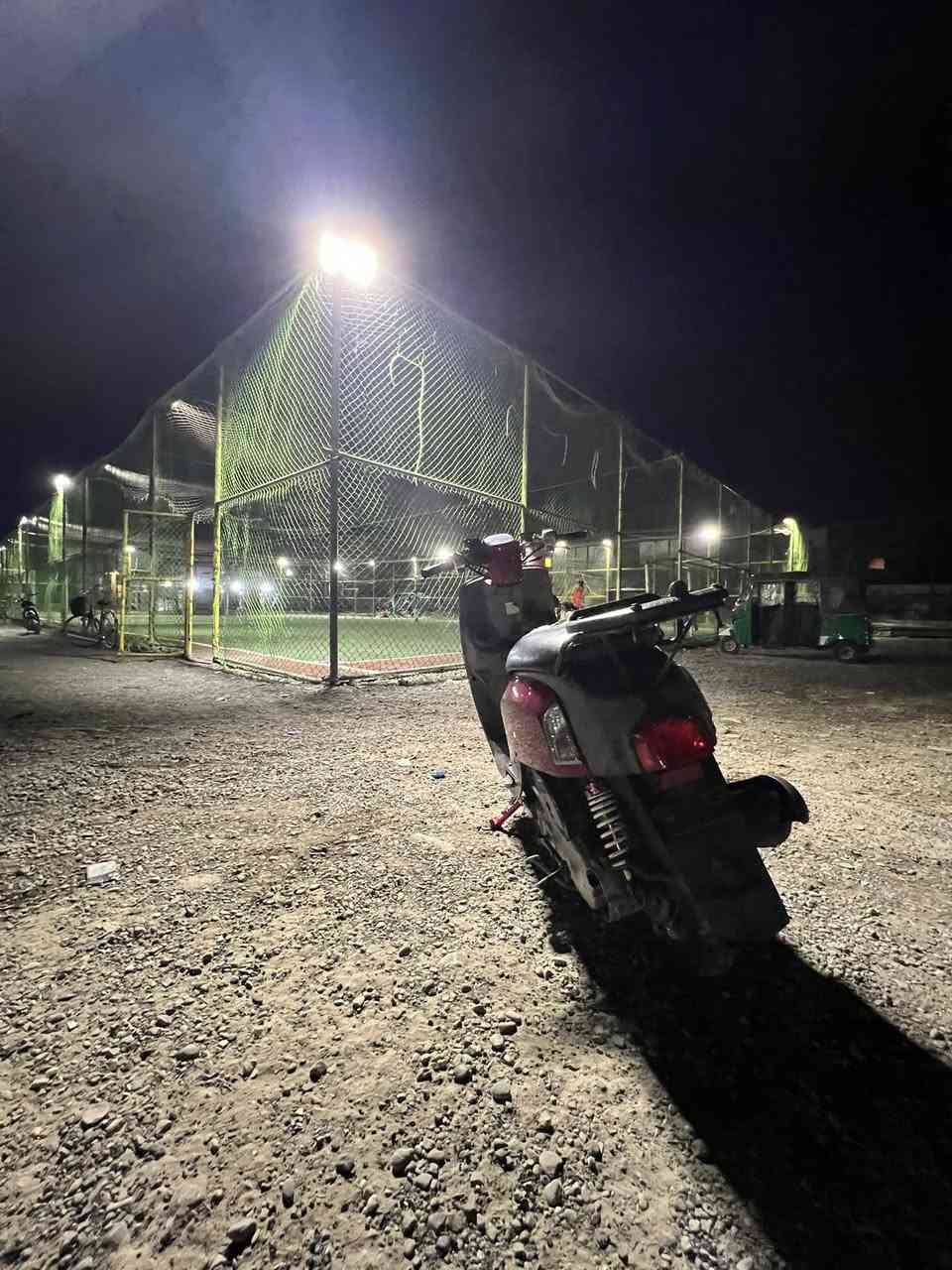 بوليس للبيع
دراجه نضيفه ما ناقصه أي شي تزود كرزي 
دراجه سلف هندر نكره 
مكان بغداد شهداء البياع 
السعر 550وبيهه مجال 
الرقم ***********
