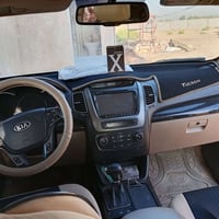 للبيع كيه سورنتو خليجيه كويتي كشنات جلد+بصمه ابواب بصمه تشغيل سيارة كف...