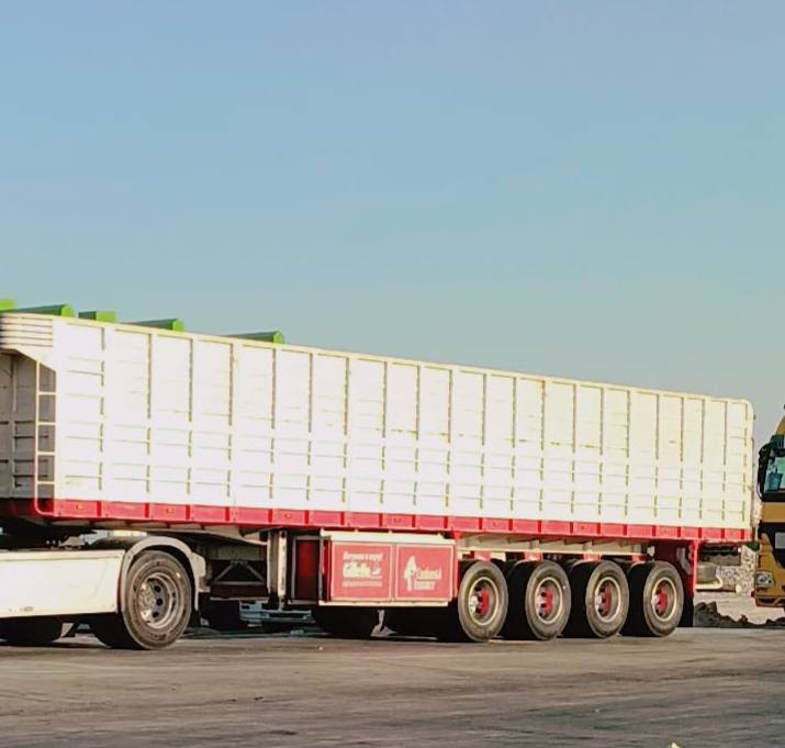 السلام عليكم عربانه جناب للبيع تخم تاير مكان الناصرية
***********
