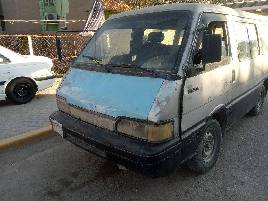 السلام عليكم كيه بسته للبيع كوم حديد بدون تحويل موديل 93 رقم نجف الماني عوزه بس ترتيب السياره شغاله بس بمه يخربط سياره مال عيشه مكاني دوانيه السكان ،،،،السعر 16وبيه مجال حك الجيه ***********
