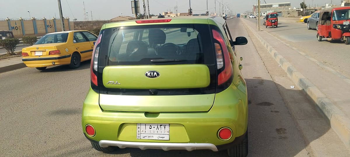 كيا صول موديل ١٧ وارد أمريكي مكينه ٢٠٠٠ رقم ميسان تحويل ثاني يوم سنويه جديده كفاله صبغ وتبديل وفتح دعاميه فقط مكان السياره ميسان لاتصال ***********السعر ١١٥
