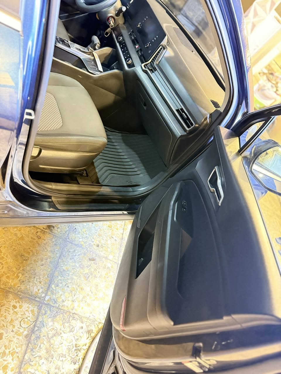 كيا سبورتج ٢٠٢٢ للبيع فقط بسعرمناسب جدا / ١٦٨ مجالها جدأ بسيط الشراي الجاد اتصال فقط
السياره ضرره جداً بسيط 

كما موضح نص جاملغ امامي ايسر صبغ بدون دواخل + تكمه اليمين صبغ جهة الجامه الاماميه + شبر تعديل بيدي آر  القماره جهة الجامه مع الباب الاماميه جدا بسيط جزء بسيط من الباب الخلفي  ارباك برده فقط 

  بجم كبس 

ماشيه السياره 33 الف كيلو متر 

مكان السياره بغداد الغزاليه 

السعر 168 مجالها جدا بسيط الشراي الجاد يتصل فقط اتصال ***********
او *********** وتس اب فقط
