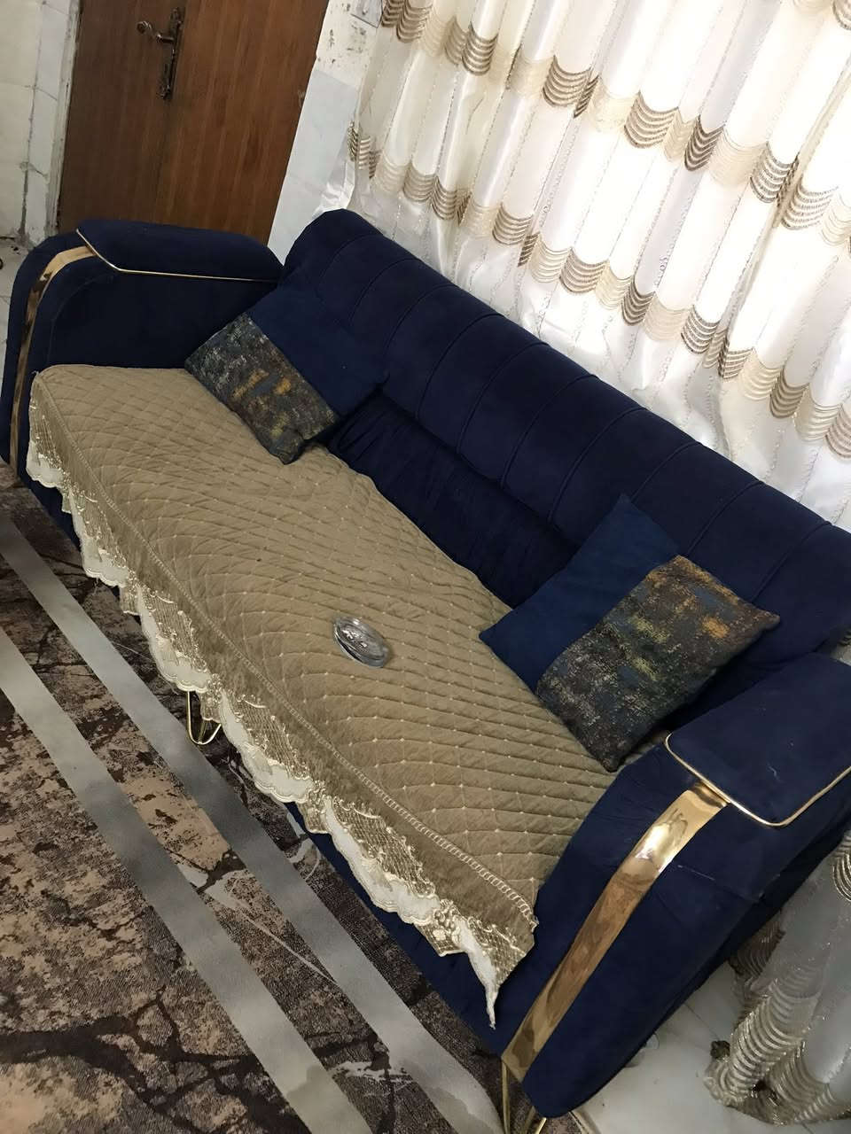 تخم قنفاات عشر مقاعد مكاني الحرية السعر 450 بي مجال بسيط هذا رقمي ***********
