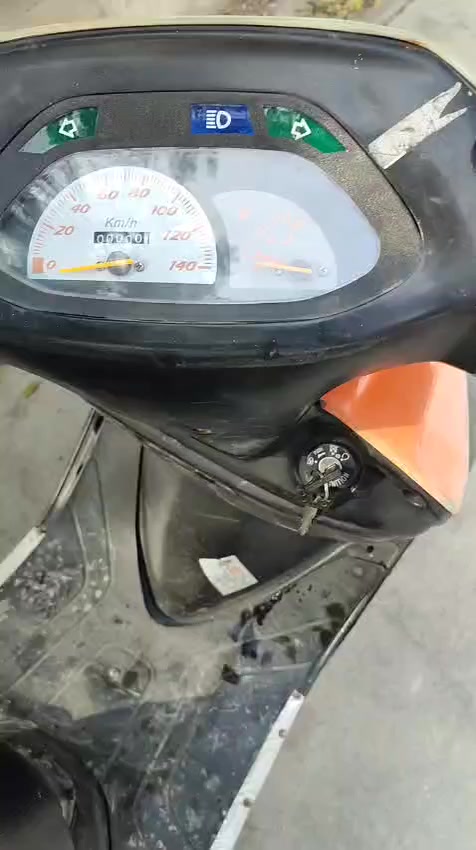 دراجه فراشه فضائي للبيع
شغاله اي نقص مابيه نكره سلف كهربائيات شغاله كله سعر450وبيه مجال للاستفسار الاتصال على الرقم 

***********
