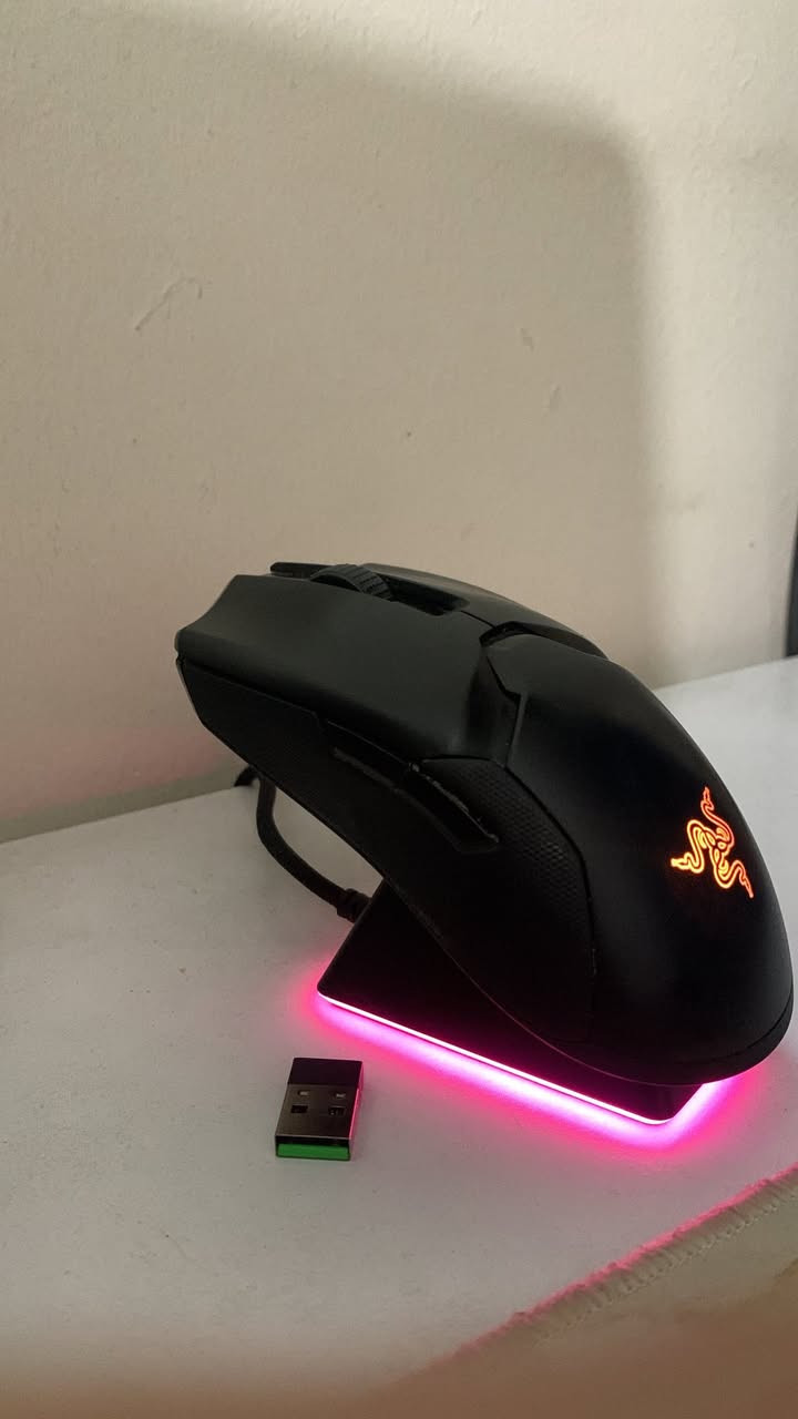 سلام عليكم تجميعة مستعمله سنتين للبيع استخدام شخصي وكل شي مابيها
RTX 3060 Zotac twin edge
AMD R5 5600X
تخزين SSD 240gb
وHDD 930gb
(RAM 16 8x8) pny xlrb 3200
M.B Asrock B450M Pro4
650W
وياها كيبورد وماوس من شركه ريزر 
Huntsman mini 60% 
Viper ultimate وايرليس
انطي سعرك وتدلل بعد 
مكاني بغداد زيونه (ماعندي توصيل)


**إذا كنت صاحب هذا الإعلان وتريد حذفه لأي سبب، رجاءا أرسل رسالة إلى الدعم الفني**