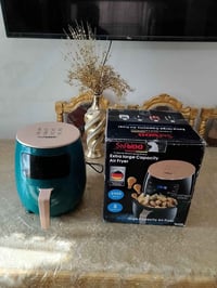 قلاية كهربائية للبيع جديدة استعمال ثلاث مرات السعر 30 الف  شارع فلسطين...