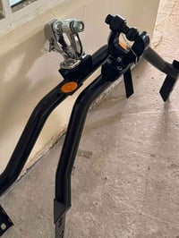 للبيع .. للبيع  هوك سحب خلفي جديد غير مستخدم يرهم لجميع الهايلوكس /٠٧٧...