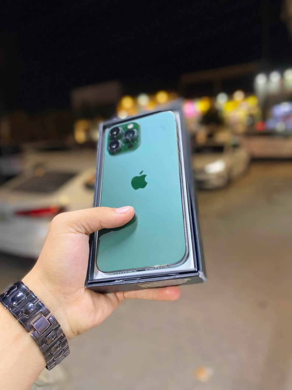  iPhone 13 Pro Max
📱 آيفون ١٣ برو ماكس
💚زيتوني مميز
💦وتر بروف 
📀ذاكرة 256 
🔥جهاز نظيف ومرتب 
🔋بطارية77 ابيع بلاددد
675💰بلاش جوه السوگ 
📍مكاني نجف 
📞خاص او اتصال
***********☎️
