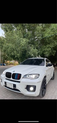 X6 ٢٠١١ • مكينة ٥.٠ • ١٨٦ الف كم