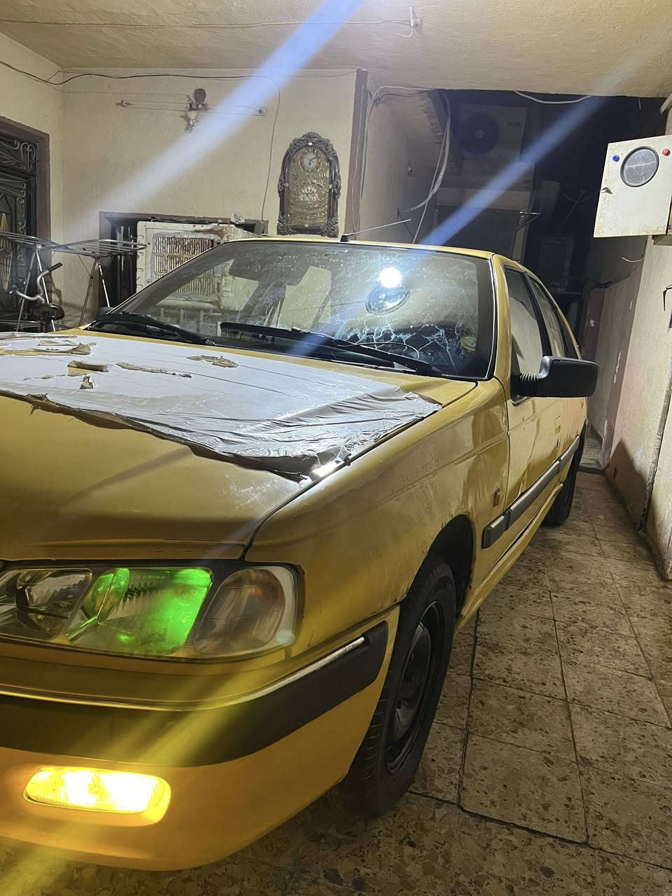 السلام عليكم  بيجو بارص مديل 2013  كير ومكينه وحداديه كفاله تبريد تدفئه شغال سياره حلوه وكاعده بيها دحجات مال دراجه مكانها نجف السعر 27$ متواجد ماسنجر واتساب فقط ***********
