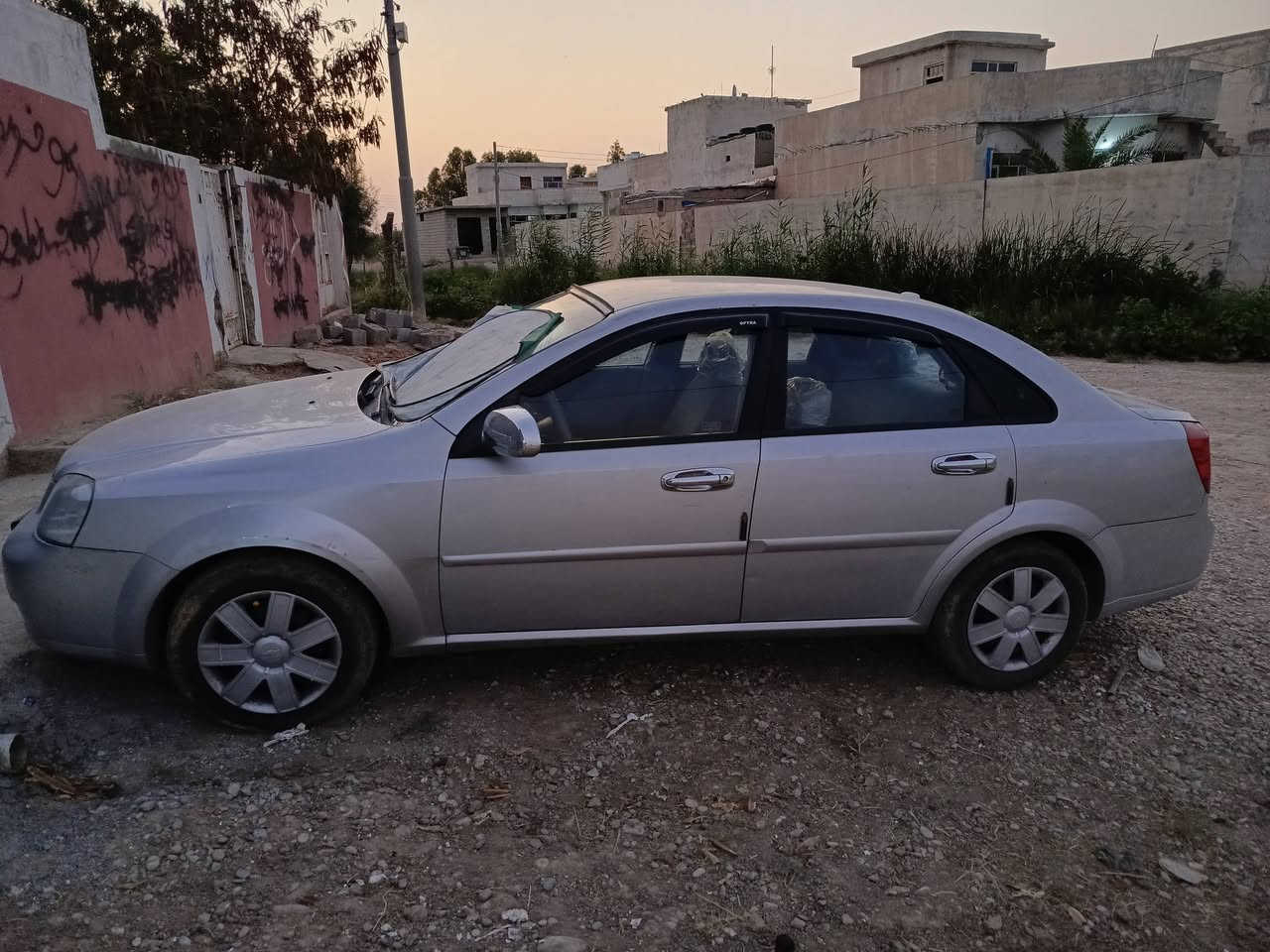 ن سلام عليكم اوبترا موديل 2008 اربع قطع ونص صبغ بدوان دواخل بدوان معجون بس شبر بيهه معجون بقي بس رش محرك وكير خير من الله بتريد صدر جديد كهربايات كوله شغالة رقم اربيل سنوية ساقطه بشرط تحويل وكالة وغرمات سعر 60 وبيهه مجال  عنوان قضاء كلار ***********

