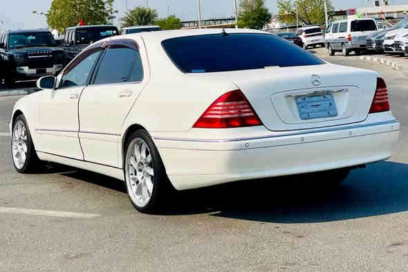 مارسيدس موديل ٢٠٠١ ماشي ٧٠ الف وارد يابان السعر ٧٥ ورقه اتصال ***********
