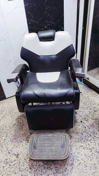 كرسي البيع سعر 175 بي مجال بيع مستعجل ❗. تواصل واتساب 07712835861