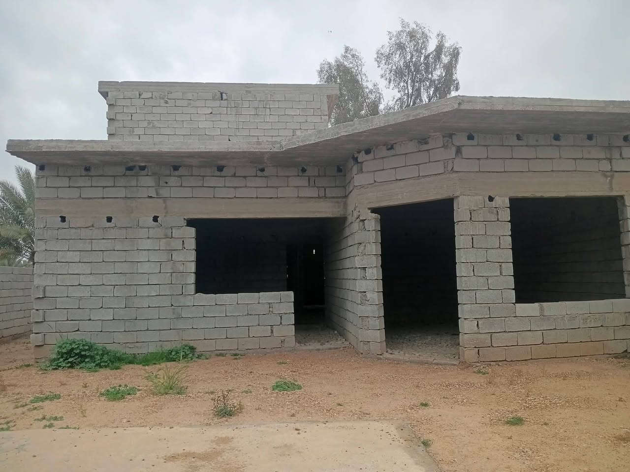 للمقاولات العامة 
فرش حصو جلمود 
فرش سبيش 
نشر بلوك 
بالأسعار مناسبة 
الاستفسار والاتصال ***********
