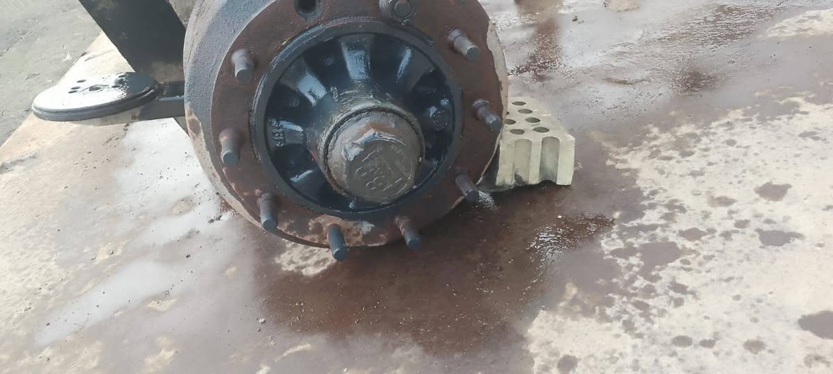 السلام عليكم البيع دنكير 13تك تاير سعر 6ورقه مكان بابل الكفل رقم الهاتف***********
