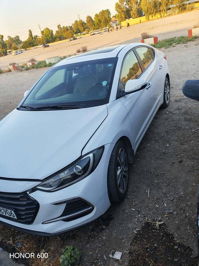 سوبر سلايت تشغيل عن بعد تبريد قطعتين حساس امامي وخلفي كامره يده نيكل اي بي اس 3 انضمة قياده محرك 20 بيها قطعتين صبخ جامرلخ وباب الخلفي الرقم *********** كركوك, العراق
