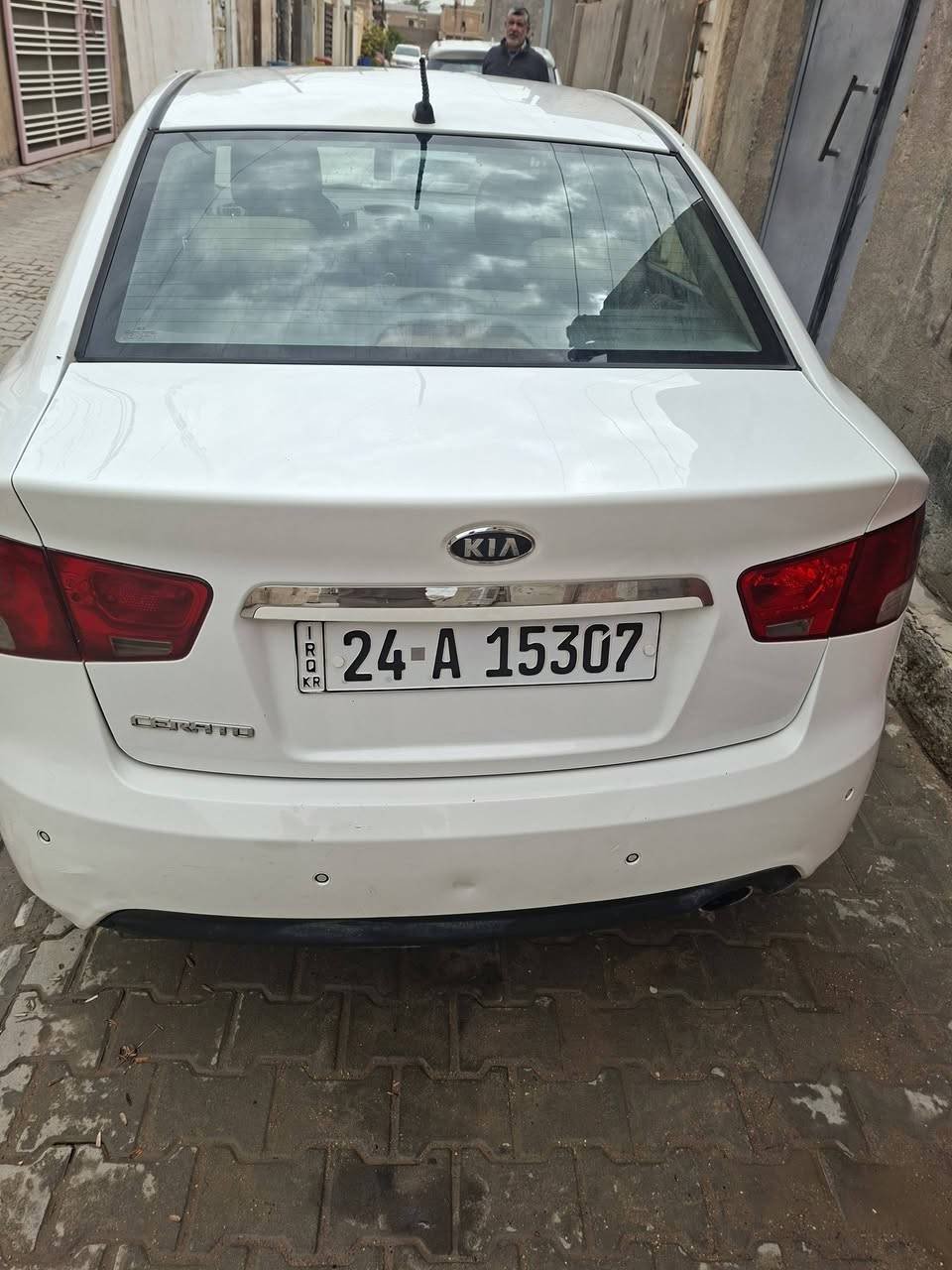 سيراتو موديل ١٢
بيهه صبغ بابين 
سنويه الى ٢٠٣٠
رقمهه دهوك 

مكان السياره كربلاء 

السعر ١١٠
***********
