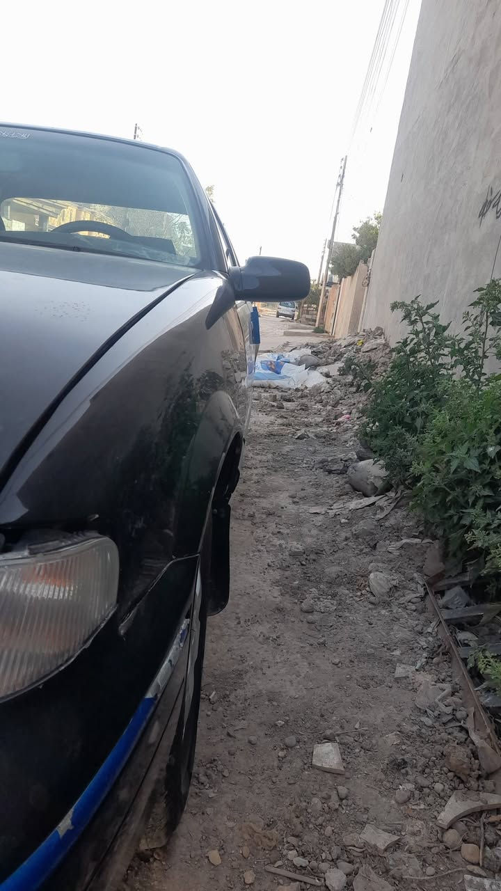 سلام عليكم برنس للبيع فراشة موديل 96 رقم بغداد مشروع وطني سنوية 27 محرك وكير خير من الله سياره غرفته جديده ابطاين لوك السعر 35 وبيها مجال ***********
