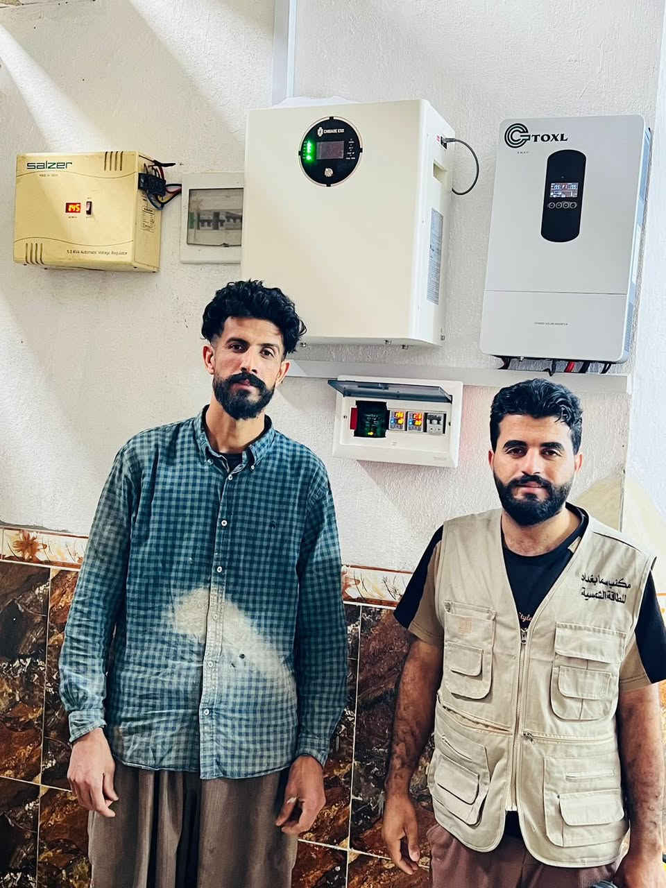 سما بغداد للطاقة الشمسية
سما بغداد للطاقة الشمسية
حضورٌ إعلاميٌّ قليل، وعملٌ ميدانيٌّ متقن؛ نعمل بمصداقيةٍ وصمت، لأن الجودة تُثبتها النتائج لا الضجيج.

تمّ بعون الله ربط (9) منظومات طاقة شمسية في مواقع متعدّدة داخل المحافظة وخارجها، وبالسعات الآتية:
1- 40 أمبير (ليلي ونهاري)
2- 10 أمبير (ليلي ونهاري)
3- 16 أمبير ليلي / 20 أمبير نهاري
4- 16 أمبير ليلي / 20 أمبير نهاري
5- 10 أمبير (ليلي ونهاري)
6- 16 أمبير ليلي / 20 أمبير نهاري
7- 20 أمبير (ليلي ونهاري)
8- 20 أمبير (ليلي ونهاري)
9- 16 أمبير (ليلي ونهاري)

نقدّم ضماناتٍ أصلية على جميع المنظومات، مكفولة من قبل إدارة الشركة.
للحجز والاستفسار: مدير المبيعات وائل أبو محمد
📞 ***********
@إشارة
