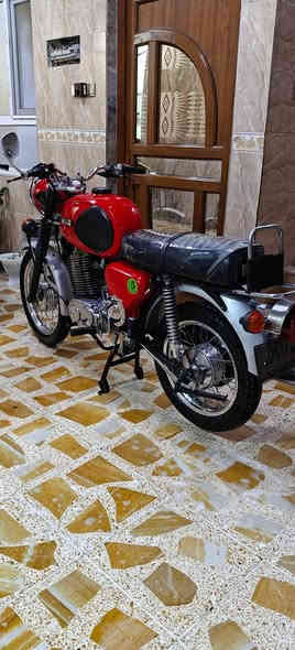 سلام عليكم ماطور MZ. موديل ٨١ أرقام وسنويه صدامي شرعيو موموحد 
تفاصيل أكثر خابر ودلل عل رقم
***********
