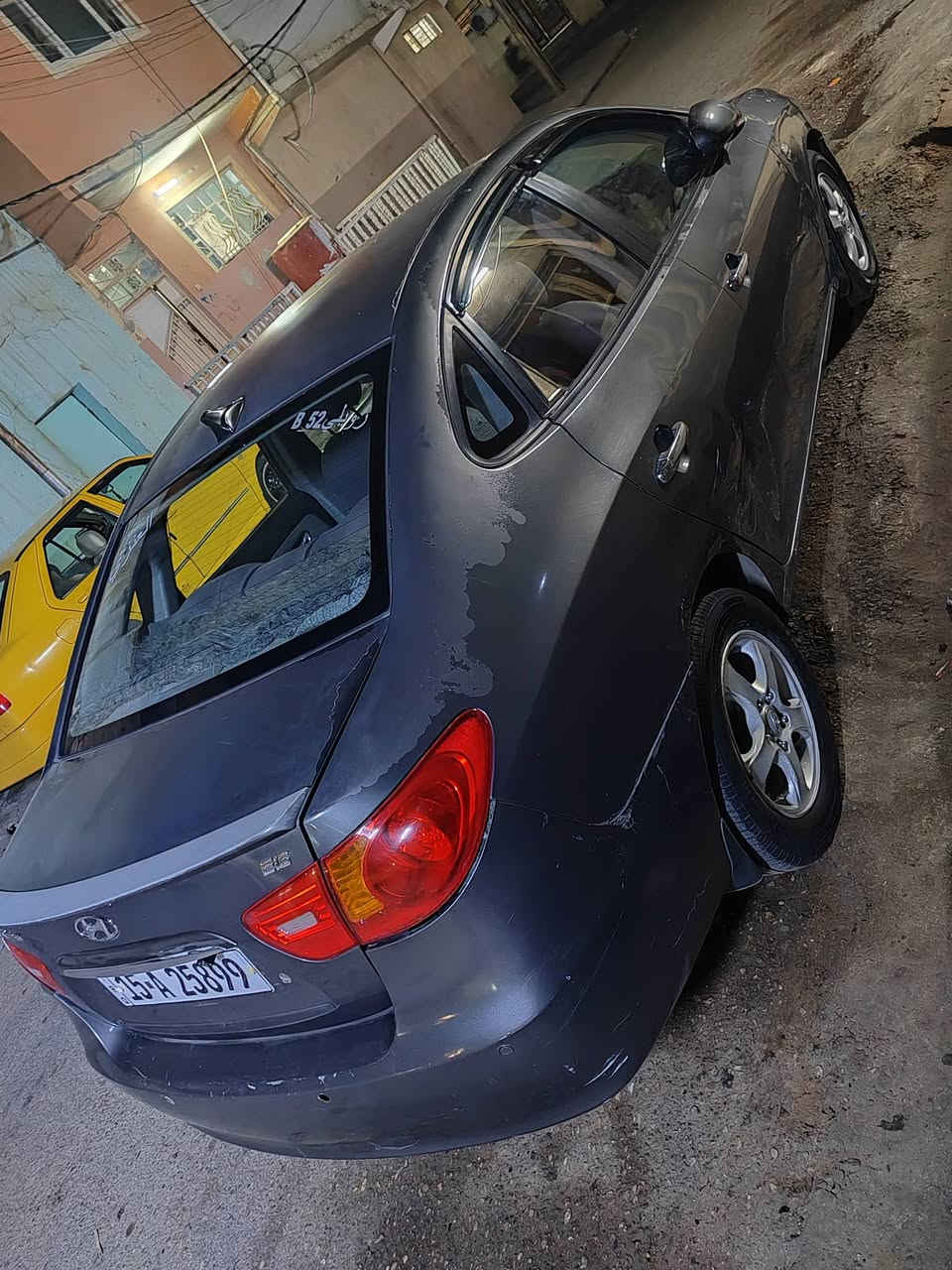 السلام عليكم افانتي موديل 2007 رقم انبار بلا ضرر اشوي مقحله سعر 90 وبيها مجال شرعي بل موصل رقم اجنبي مصطره محرك وكير شرط
***********
